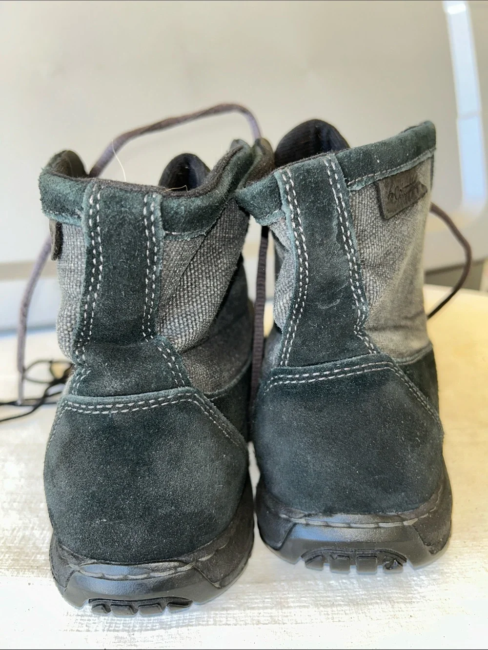 Columbia Men's Black & Gray Casual Lace-Up Ankle Boots